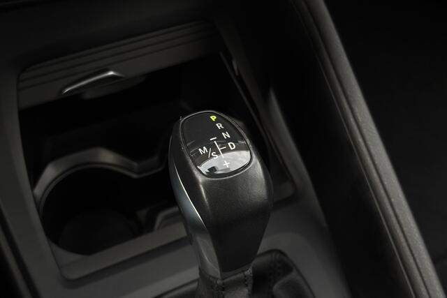 BMW X1 xDrive25e | Trekhaak | LED | PDC V & A | Elektrische Achterklep | 20x op voorraad