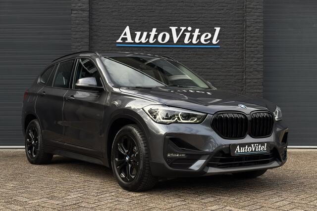 BMW X1 xDrive25e | Trekhaak | LED | PDC V & A | Elektrische Achterklep | 20x op voorraad