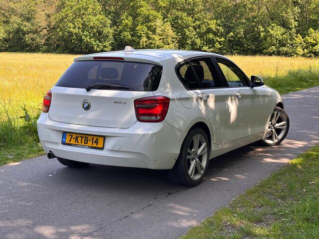 BMW 1-Serie 118d | Airco + Stoelverwarming Nu � 3.950,- 