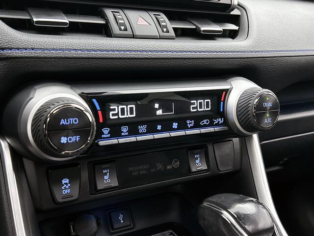 Toyota RAV4 2.5 Hybrid AWD Bi-Tone | BTW Voertuig | Elektrisch glazen panorama-dak | Stoelverwarming |
