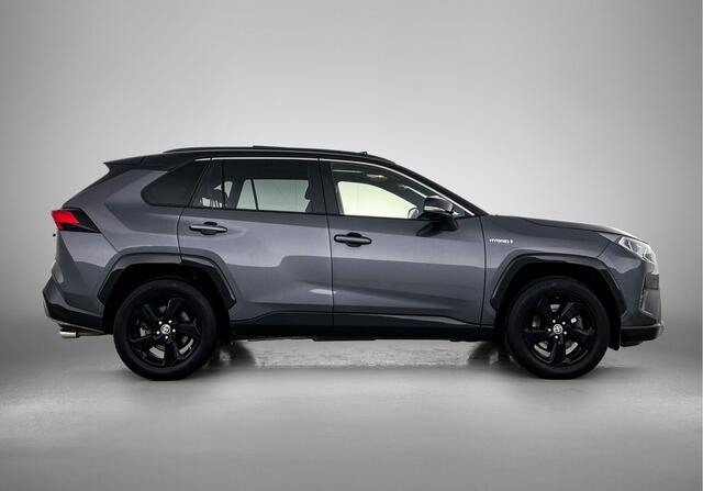 Toyota RAV4 2.5 Hybrid AWD Bi-Tone | BTW Voertuig | Elektrisch glazen panorama-dak | Stoelverwarming |