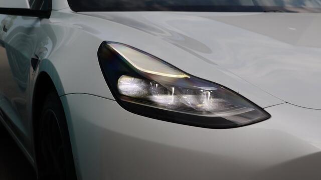 Tesla Model 3 Long Range AWD 75 kWh SOH89% Facelift Clima Cruise