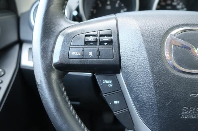 Mazda 3 1.6 TS Plus, Stoelverwarming, PDC achter, All Season banden etc.