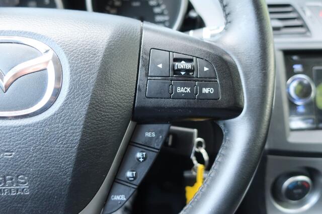 Mazda 3 1.6 TS Plus, Stoelverwarming, PDC achter, All Season banden etc.