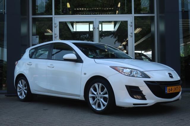 Mazda 3 1.6 TS Plus, Stoelverwarming, PDC achter, All Season banden etc.