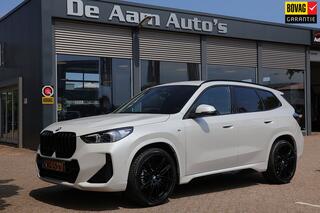 BMW X1 SDrive18i M-sport Black Edition 20 inch Carplay Camera