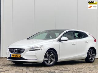 VOLVO V40 2.0 D2 Nordic+ Automaat Navi Leer Panorama Camera