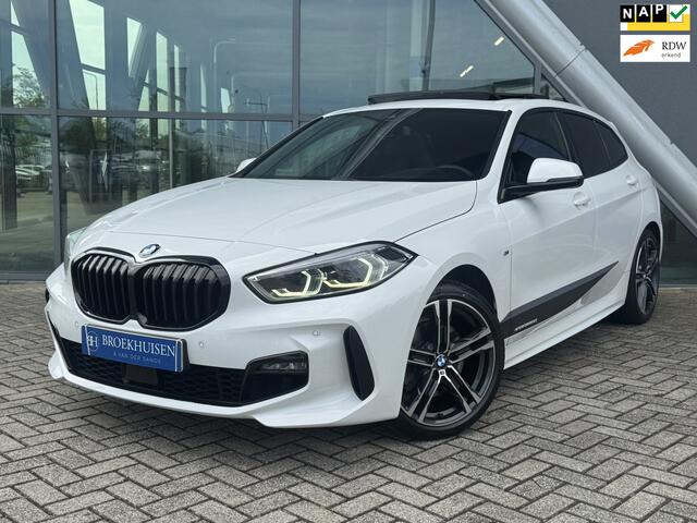 BMW 1-Serie 118i High Executive Edition M-Sport Facelift Schuifdak / Stoelverwarming