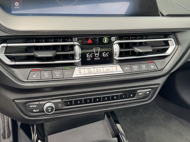 BMW 1-Serie 118i High Executive Edition M-Sport Facelift Schuifdak / Stoelverwarming
