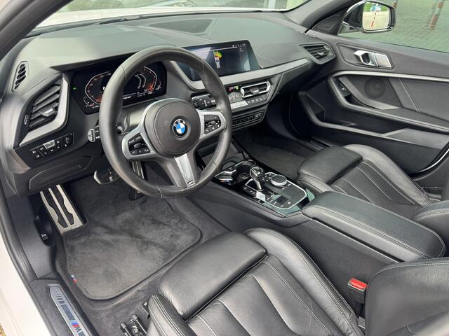 BMW 1-Serie 118i High Executive Edition M-Sport Facelift Schuifdak / Stoelverwarming