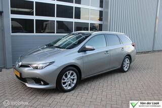 Toyota Auris Touring Sports