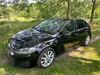 Volkswagen Golf VII