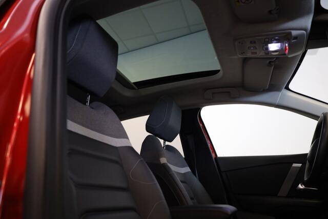 Citroen C4 PT 130 Shine Automaat-8 Carplay | Lichtmetaal | Panorama dak | Leer