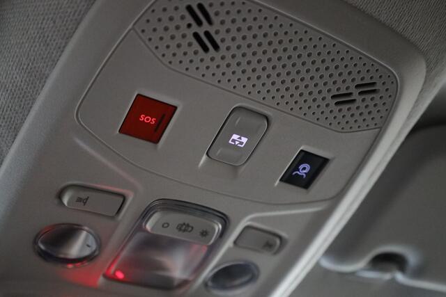 Citroen C4 PT 130 Shine Automaat-8 Carplay | Lichtmetaal | Panorama dak | Leer