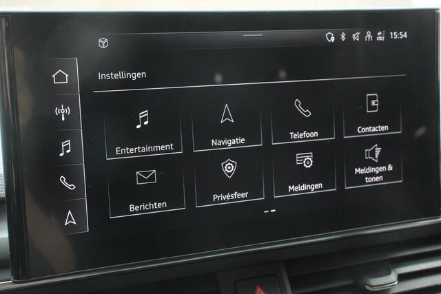 Audi A4 Avant 40 TFSI 204pk Automaat S-Line Black Edition Navigatie Apple Carplay/Android Auto Adaptieve Cruise Control Parkeersensoren Camera Dodehoek Ass