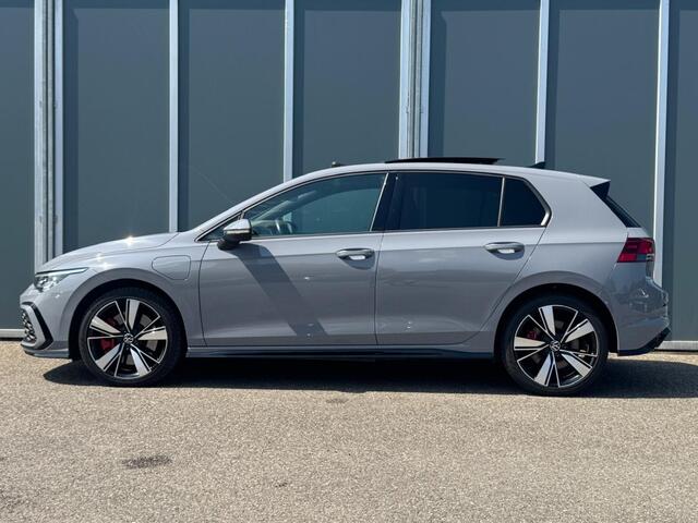 Volkswagen Golf 1.4 eHybrid 245pk GTE | Pano | Trekhaak | IQ Light | Camera