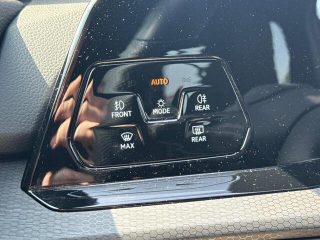 Volkswagen Golf 1.4 eHybrid 245pk GTE | Pano | Trekhaak | IQ Light | Camera
