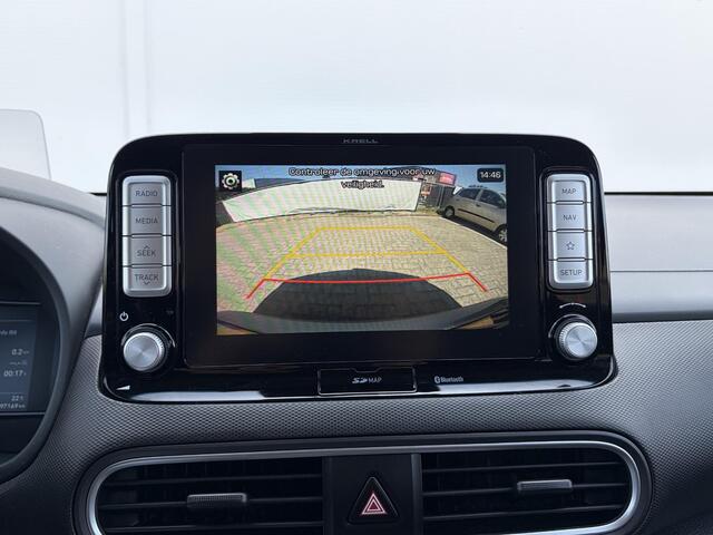 Hyundai Kona EV Premium 64 kWh SOH 100 % 1 Fase / Lichtmetalen velgen 17 / Cruise control adaptief met Stop&Go en stuurhulp / Airco automatisch /