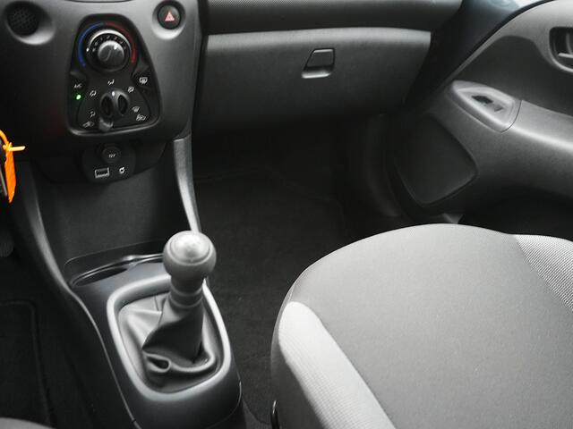 Toyota Aygo 1.0 VVT-i X-Now | Airco | NL-Auto | 1ste Eigenaar |