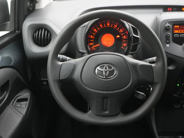 Toyota Aygo 1.0 VVT-i X-Now | Airco | NL-Auto | 1ste Eigenaar |