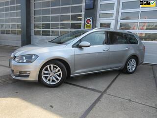 Volkswagen Golf VII