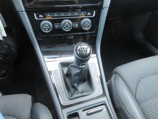Volkswagen Golf 1.4 TSI Comfortline / Pano Dak / Navi / Trekhaak