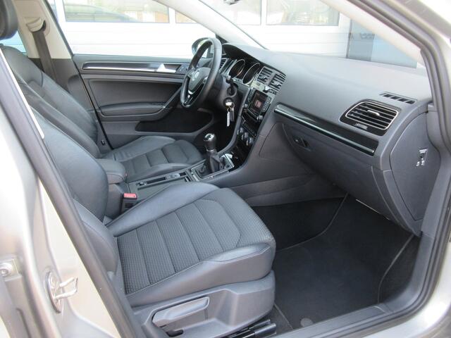 Volkswagen Golf 1.4 TSI Comfortline / Pano Dak / Navi / Trekhaak