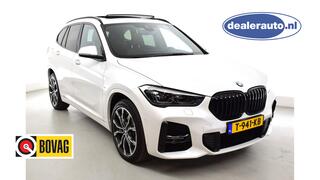 BMW X1 xDrive 25e M pakket-PANORAMA-Nw staat -HUD, -Camera-Harman kardon-Privacy-Trekhaak-SOH 95%