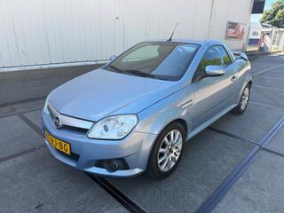 OPEL TIGRA TwinTop 1.8-16V Temptation niewe apk