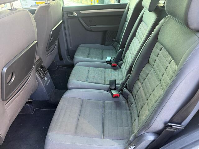Volkswagen Touran 1.4 TSI Business