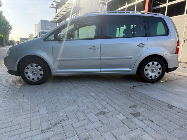 Volkswagen Touran 1.4 TSI Business