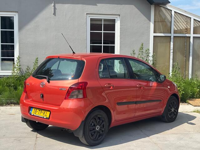 Toyota Yaris 1.3 VVTi Sol | e Koppeling | Lederen bekleding | Airco | El. Ramen | NAP | Rijdt en schakelt top