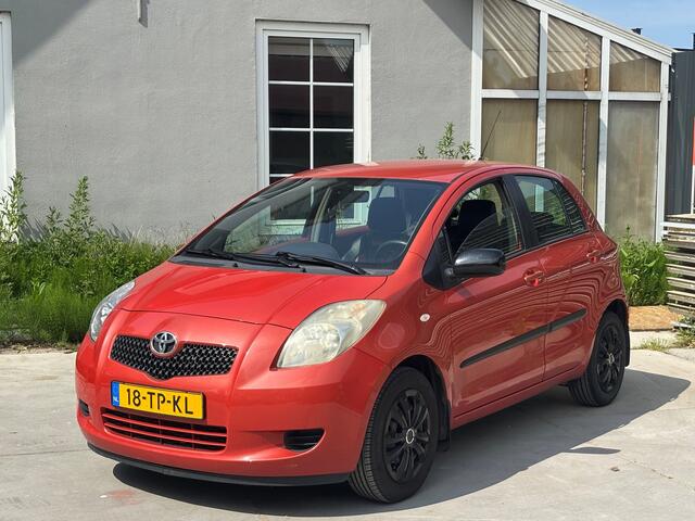 Toyota Yaris 1.3 VVTi Sol | e Koppeling | Lederen bekleding | Airco | El. Ramen | NAP | Rijdt en schakelt top
