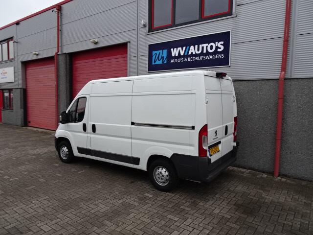 Peugeot Boxer 330 2.0 BlueHDI L2H2 Premium Pack 2 x schuifdeur