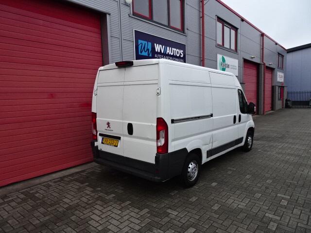 Peugeot Boxer 330 2.0 BlueHDI L2H2 Premium Pack 2 x schuifdeur