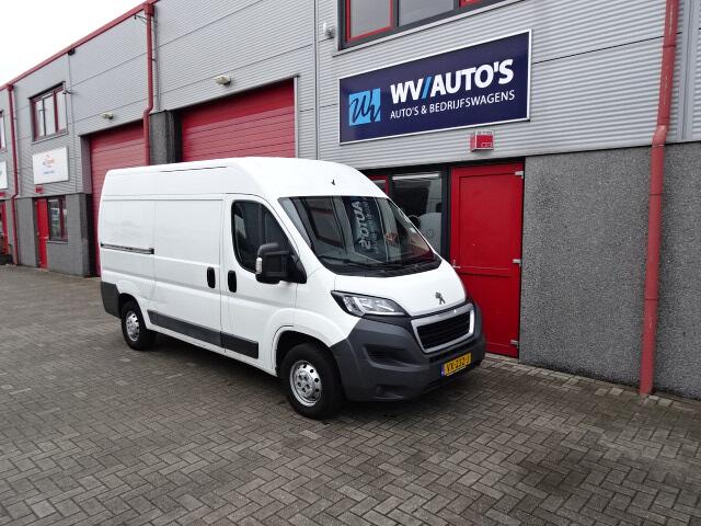 Peugeot Boxer 330 2.0 BlueHDI L2H2 Premium Pack 2 x schuifdeur
