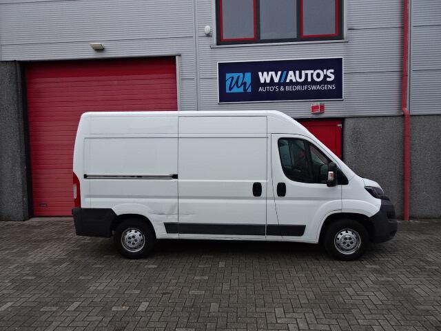 Peugeot Boxer 330 2.0 BlueHDI L2H2 Premium Pack 2 x schuifdeur