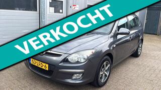 HYUNDAI I 30 CW 1.6i Dynamic 2010-Clima-Cruise-Velgen-New APK