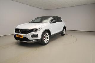 VOLKSWAGEN T-Roc 1.5 TSI Sport Business R DSG | Trekhaak | Camera