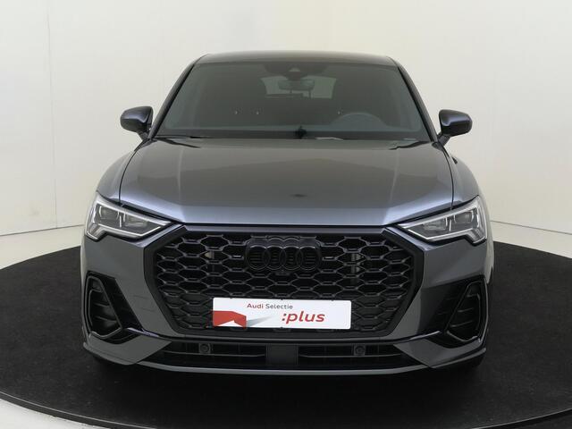 Audi Q3 Sportback 45 TFSI e S Edition | SoH 96% | SONOS audio | 360 camera | Keyless | Dodehoek detectie | Navigatie Plus | Optiek zwart Plus | Cruise cont