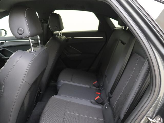 Audi Q3 Sportback 45 TFSI e S Edition | SoH 96% | SONOS audio | 360 camera | Keyless | Dodehoek detectie | Navigatie Plus | Optiek zwart Plus | Cruise cont