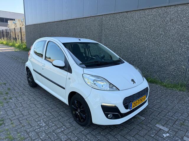 Peugeot 107 1.0 Active/e APK en beurt/1ste Eigenaar