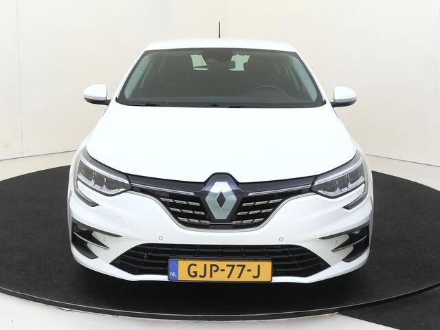 Renault Megane Estate 1.5 Blue dCi Intens | Automaat | Parkeersensoren | Achteruitrijcamera