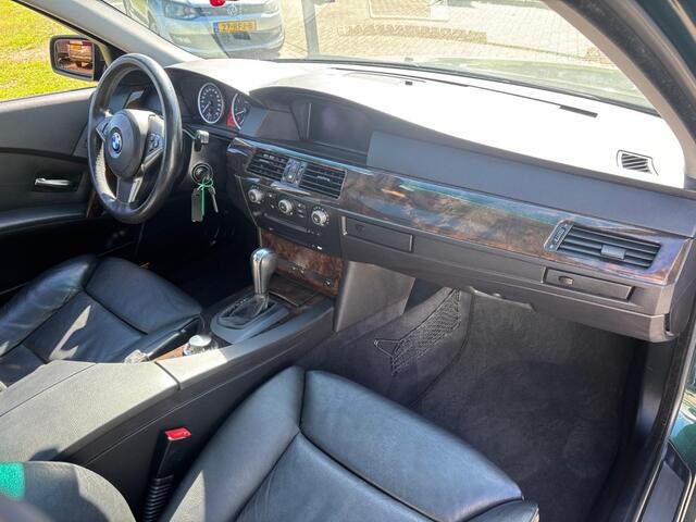 BMW 5-Serie Touring 545i V8 High Executive 2004 Dealer Auto