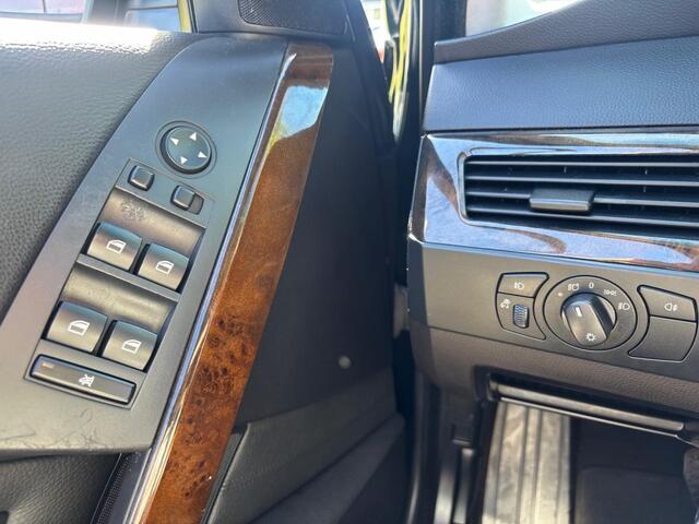 BMW 5-Serie Touring 545i V8 High Executive 2004 Dealer Auto