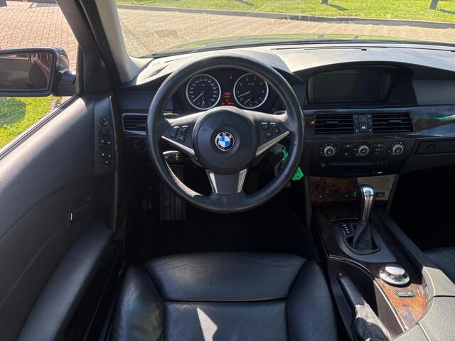 BMW 5-Serie Touring 545i V8 High Executive 2004 Dealer Auto