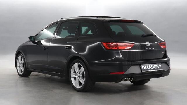 Seat Leon ST 1.5 TSI FR 150pk Business Intense / Navigatie / Panoramadak / Stoelverwarming