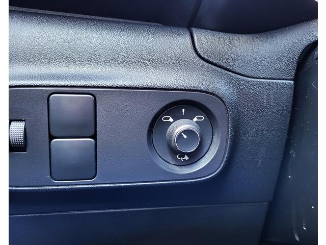 Citroen C3 1.2 PureTech Business / Stoelverwarming / Apple Carplay & Android Auto /