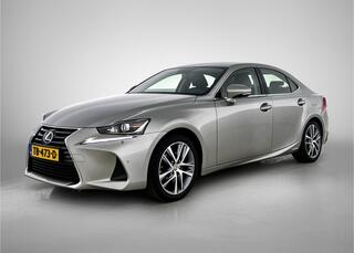 LEXUS IS 300h Hybrid Business Line | Afneembare Trekhaak | Parkeersensoren | Stoelverwarming |