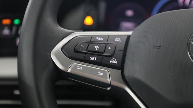 Volkswagen Golf 1.5 eHybrid 204pk Life Edition DSG / Apple CarPlay / Stoel+Stuurverwarming / Camera